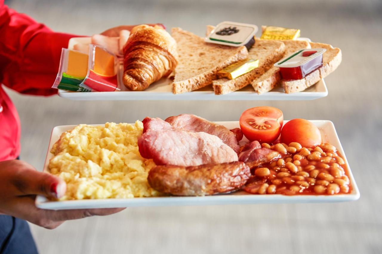 Ibis London Barking Otel Barking  Dış mekan fotoğraf