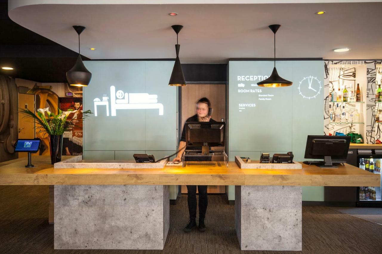 Ibis London Barking Otel Barking  Dış mekan fotoğraf